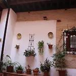 La Casa Toledana Estudio - Patio Y Artesonado